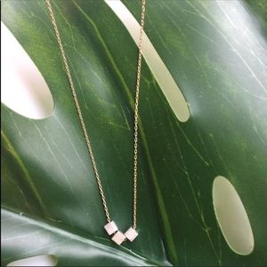 Gold and silver necklace ⬇️ FINAL DROP